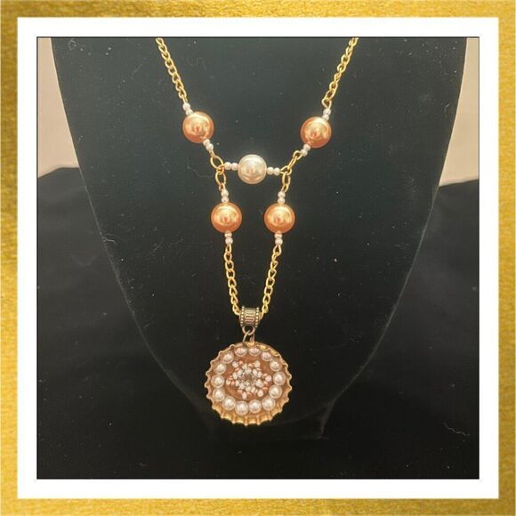 3/$20 Hand Crafted BOTTLE CAP Beaded FLOWER Gold NECKLACE - Picture 1 of 1